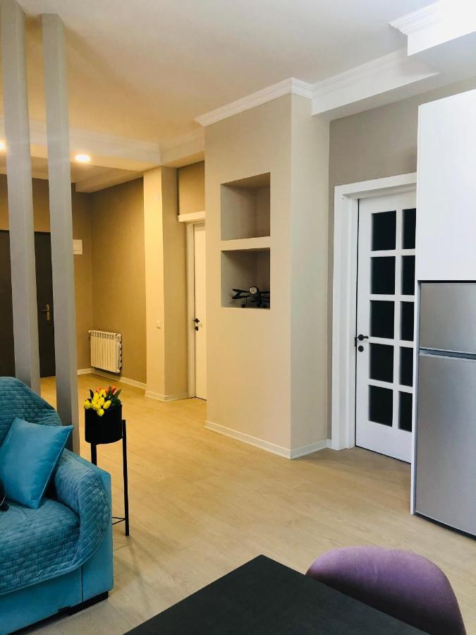 Wellconect Apartment Kutaisi Bagian luar foto